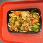 Best Chicken w. Garlic Sauce in New York, NY